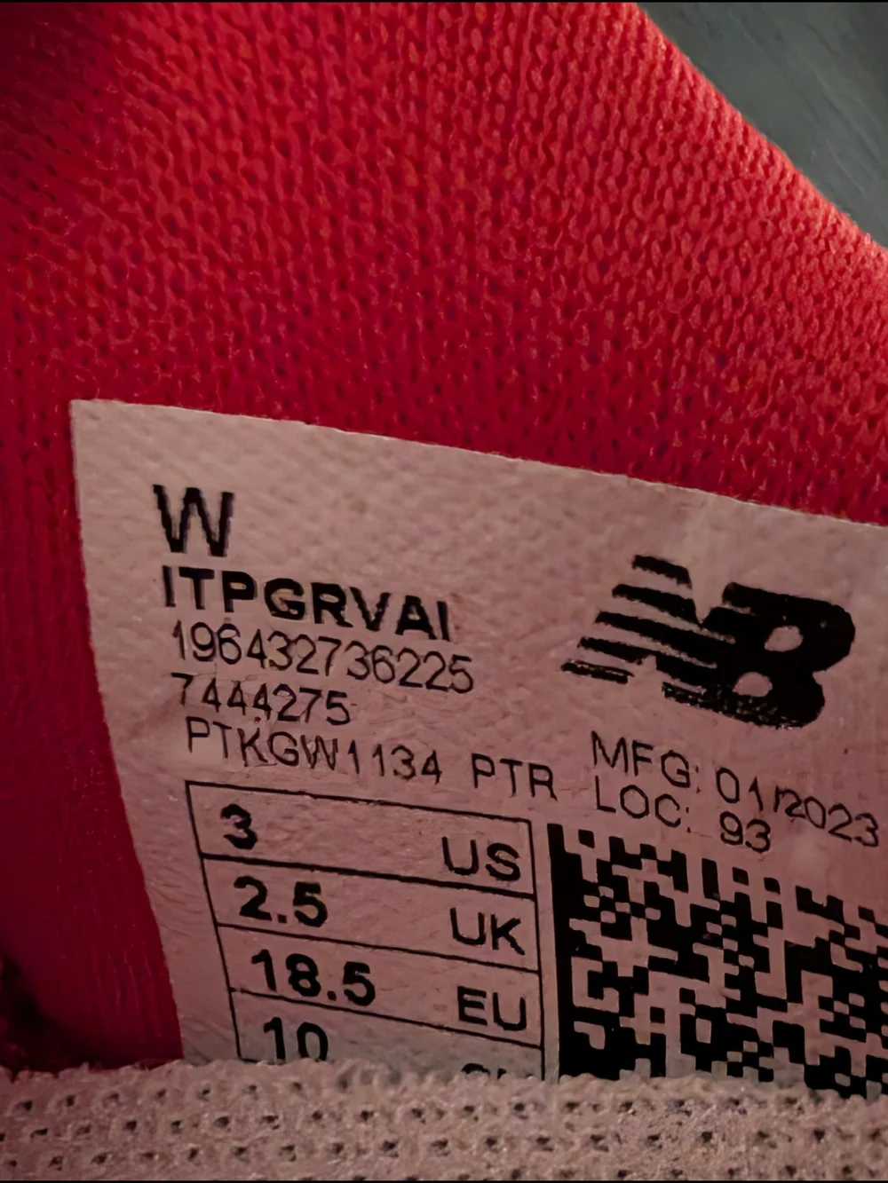New Balance Infant Size 3 Red Athletic Sneakers